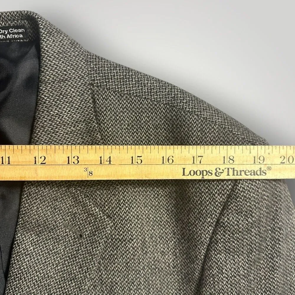 CROFT BARROW Mens Blazer Sport Coat Two Button Jacket 44R Gray 100% Lamb'sWOOL